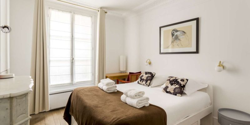 location-vacances-paris-marais-notre-dame-chambre-22